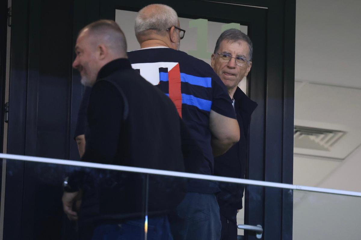 Apariție rară pe stadion! Valeriu Argăseală, prezent la FCSB - Botoșani, după o pauză de un an!