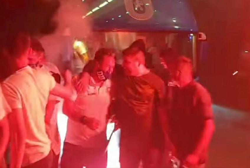 Jucătorii Craiovei au petrecut cu fanii