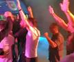 FOTO Craiova se revoltă după apariția imaginilor cu jucătorii printre fani: „Așteptăm o amendă precum cea pe care au primit-o cei care au plecat la sparanghel”