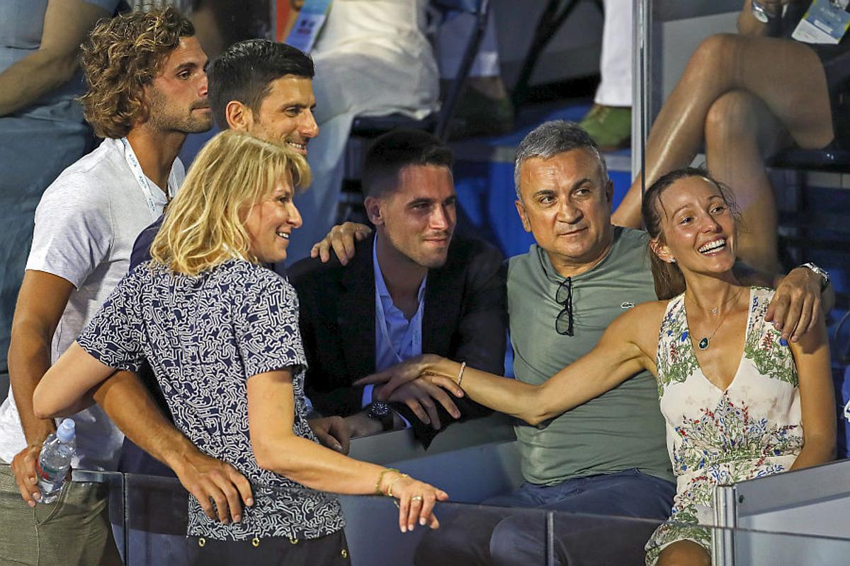 Tatăl lui Novak Djokovic, declarație incredibilă după ce liderul ATP a luat coronavirus! Acuză alt jucător: „A făcut mult rău”