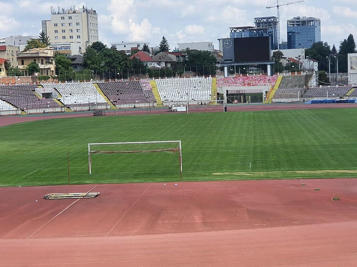 VIDEO + FOTO Cum arată gazonul de pe stadionul Dinamo înainte de Derby » În ce condiții se va juca meciul din Cupă