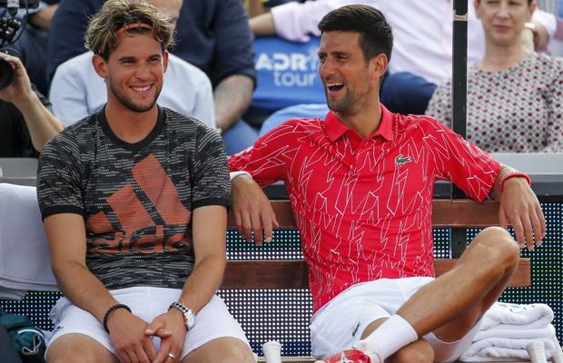 Novak Djokovic, luat în colimator » Ce îi reproșează președintele ATP după cazurile de coronavirus de la turneul sârbului