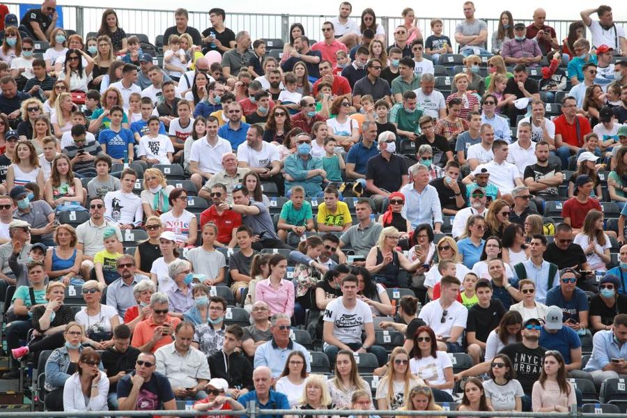 Tribunele pline la etapa Adria Tour de la Belgrad Foto Hepta Irina Begu nu a vrut să riște și a renunțat la deplasarea în Serbia: „Era prea mult să stau acolo trei săptămâni”