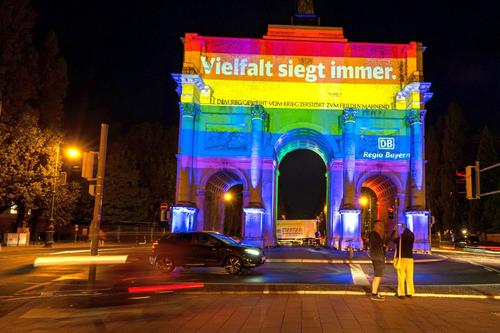 Germania s-a aprins în culorile LGBT. FOTO: Guliver/Getty Images