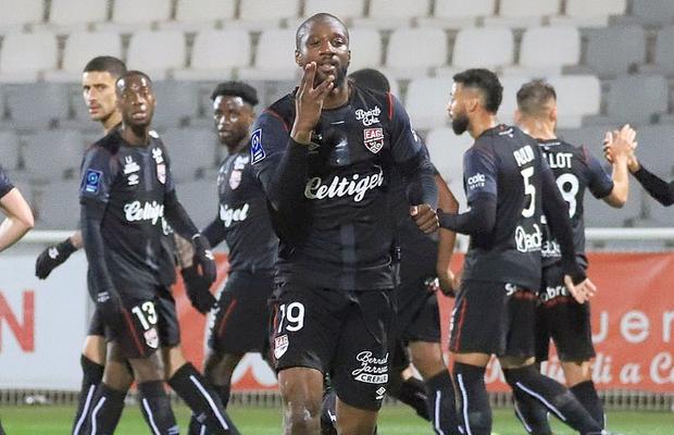 CFR Cluj continuă campania de achiziții pentru grupele UCL! Șumudică își aduce un mijlocaș din Franța