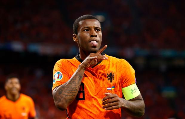 Wijnaldum amenință că va ieși de pe teren în „optimea” de la Budapesta! » Cere intervenția UEFA: „Nu ar trebui să ne luptăm singuri”