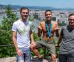 Dragoș Luscan, în stânga lui David Popovici