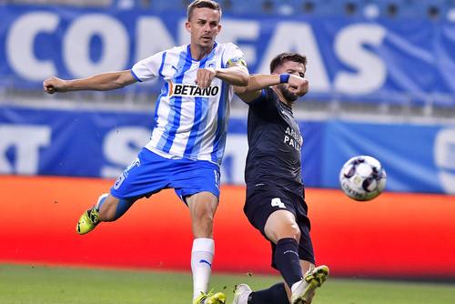 Marko Roganovic, în negru, a jucat împotriva Craiovei în preliminariile Conference League // foto: Imago Images