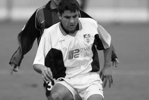 A murit Aurel Ghindaru, fostul fundaș stânga al lui FC Brașov, la doar 52 de ani.