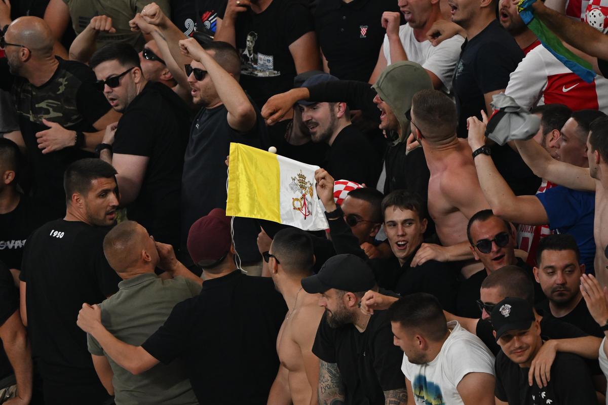 În căutarea spionului din vestiar, Luciano Spalletti a sunat un ziarist la ora 2 noaptea! Ce motiv a invocat selecționerul Italiei și cum s-a terminat polemica