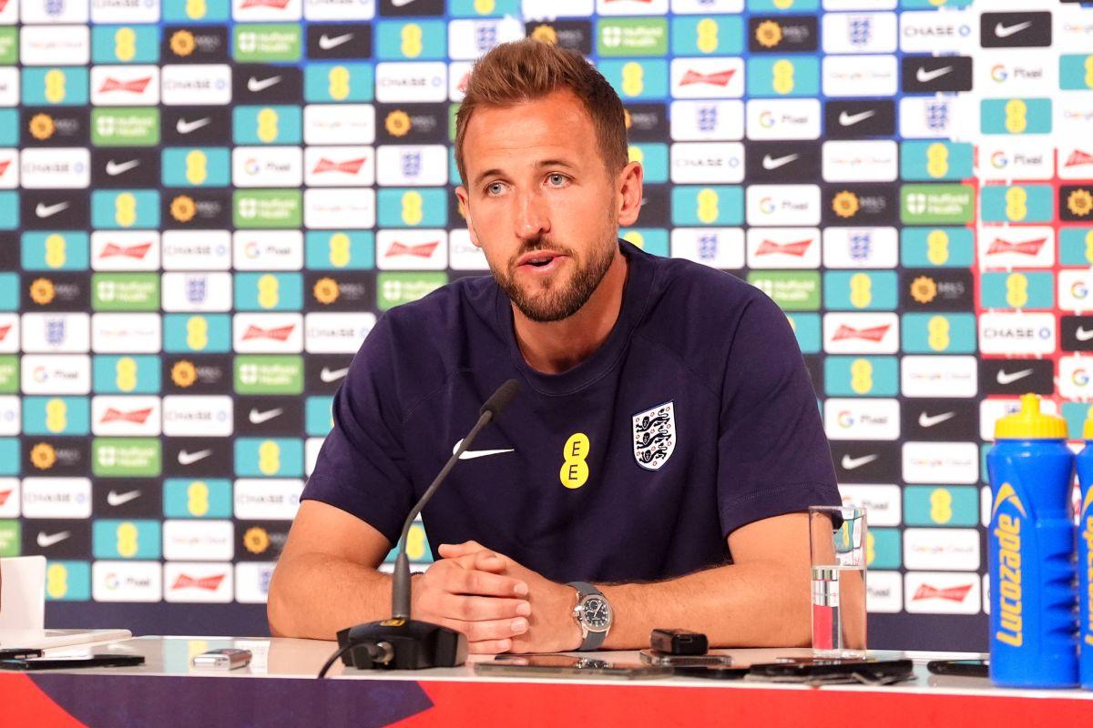 Statuia lui Harry Kane în Londra