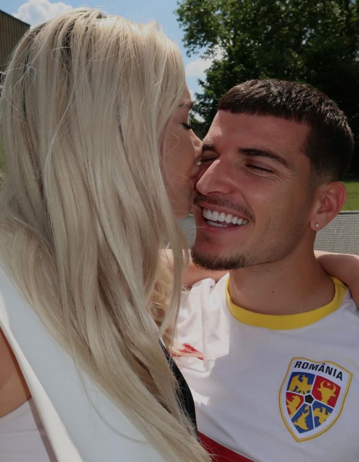 Echipa nationala (23 iunie) - soțiile și iubitele fotbaliștilor României, în cantonamentul din Germania