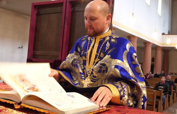 Edward Iordănescu a chemat preotul în cantonament