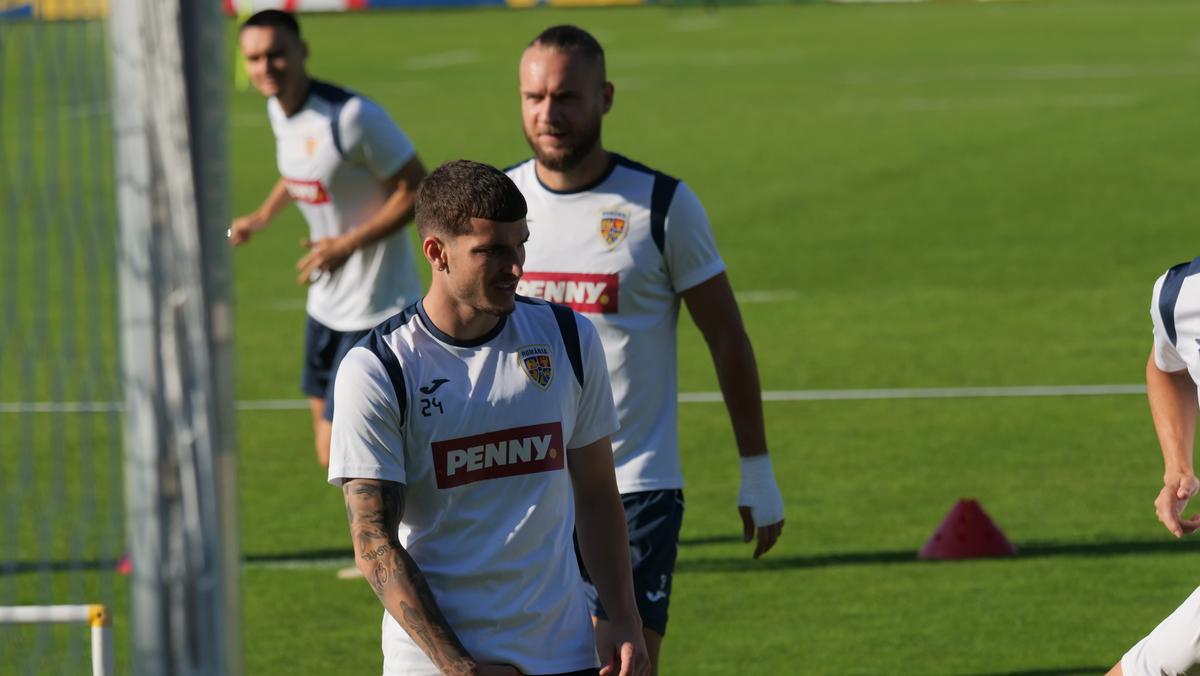 „Hai, băieți, pentru optimi!” » Îndemn spartan la penultimul antrenament „tricolor” înainte de Slovacia - România