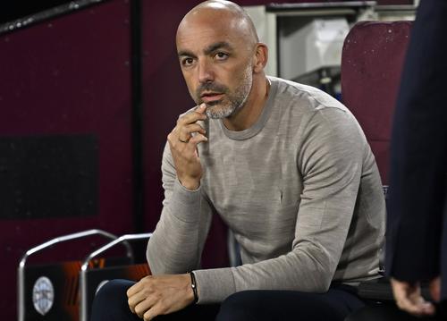 Zarko Lazetic, fostul antrenor al lui TSC Backa Topola, la meciul cu West Ham de la Londra / Foto: Imago