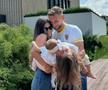 Denis Drăguș alături de familie