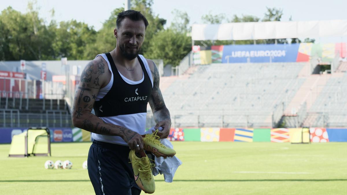 „Hai, băieți, pentru optimi!” » Îndemn spartan la penultimul antrenament „tricolor” înainte de Slovacia - România