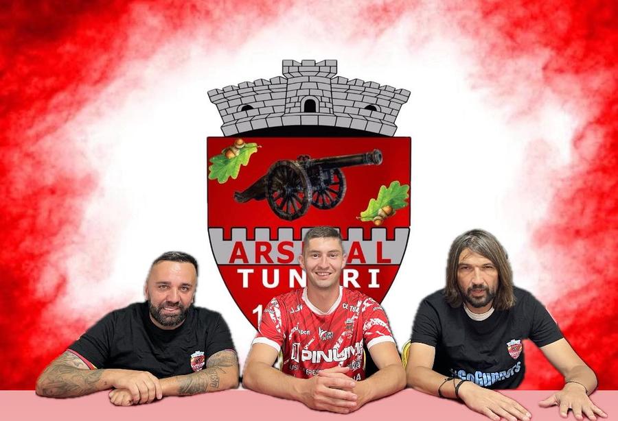 Levente Bara, transferat la Tunari/ foto: Facebook Echipa lui Dan Alexa și-a prezentat noile achiziții pentru Liga 2