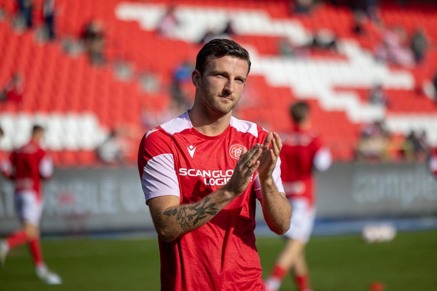 Lars Kramer, noul fundaș central de la Rapid. FOTO: Imago Images Motivul pentru care noul „stâlp” de la Rapid și-a reziliat contractul cu fosta echipă: „Ne-am fi dorit să rămână la noi”