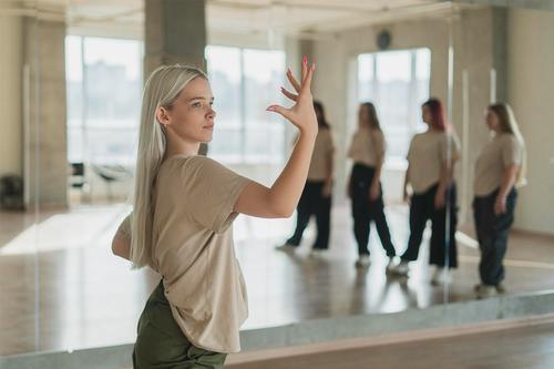 Gsp.ro_dancevision.ro