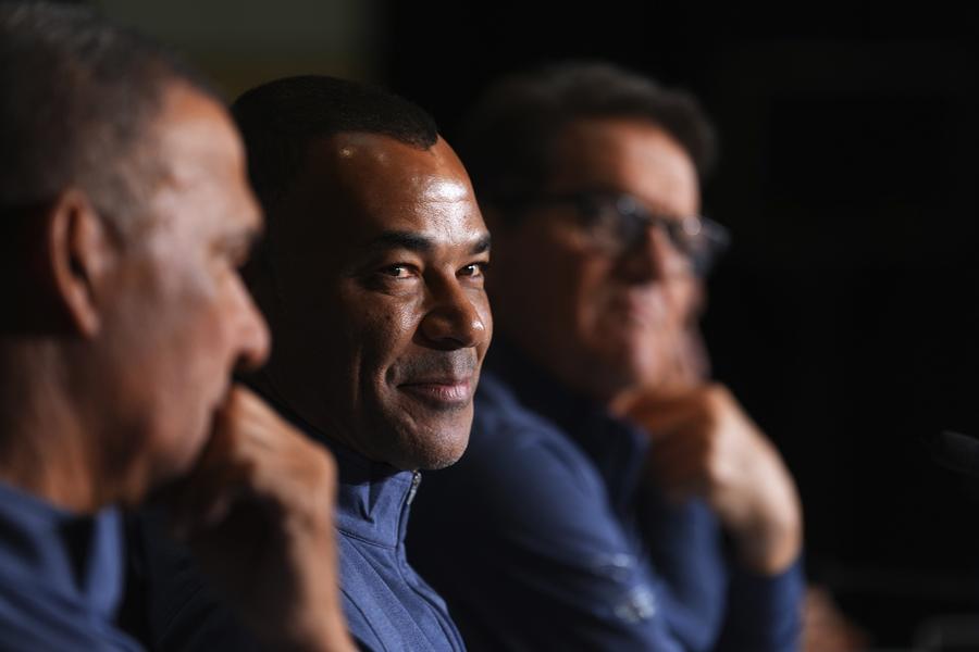 Cafu, Gettyimages Cine a fost „Expresul”, jucătorul „cu două inimi” pe care TOȚI îl văd cel mai bun: „Fotbalul mi-a ucis primul născut, l-am dus pe brațe la spital. Am rămas și fără avere, și fără soție”
