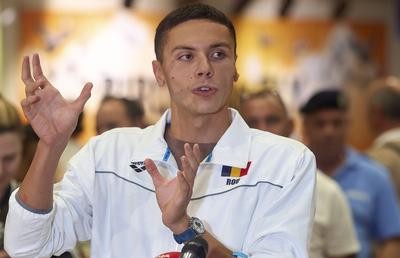 David Popovici, înainte de plecarea la Roma: „Sunt sigur că într-o zi voi bate recordul mondial”