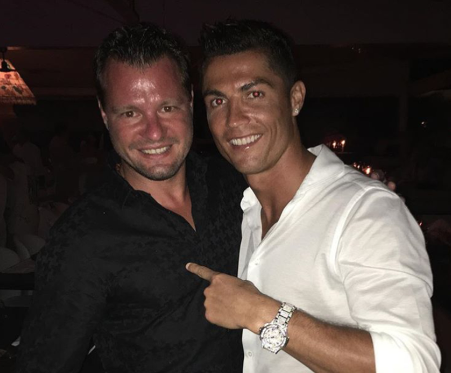 Marius Niculae și Cristiano Ronaldo Fostul coleg de cameră al lui Cristiano Ronaldo îi ia apărarea starului portughez: „Trebuie să fie egoist, nu poate fi altruist!”