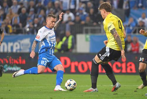 Supercupa României, Craiova - U Cluj, va avea brigadă formată din 5 arbitri/ foto Imago Images