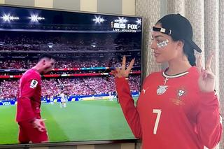 Georgina s-a pozat doar în ... tricou pentru a sărbători live golurile lui Cristiano Ronaldo! » Fotografia devenită virală