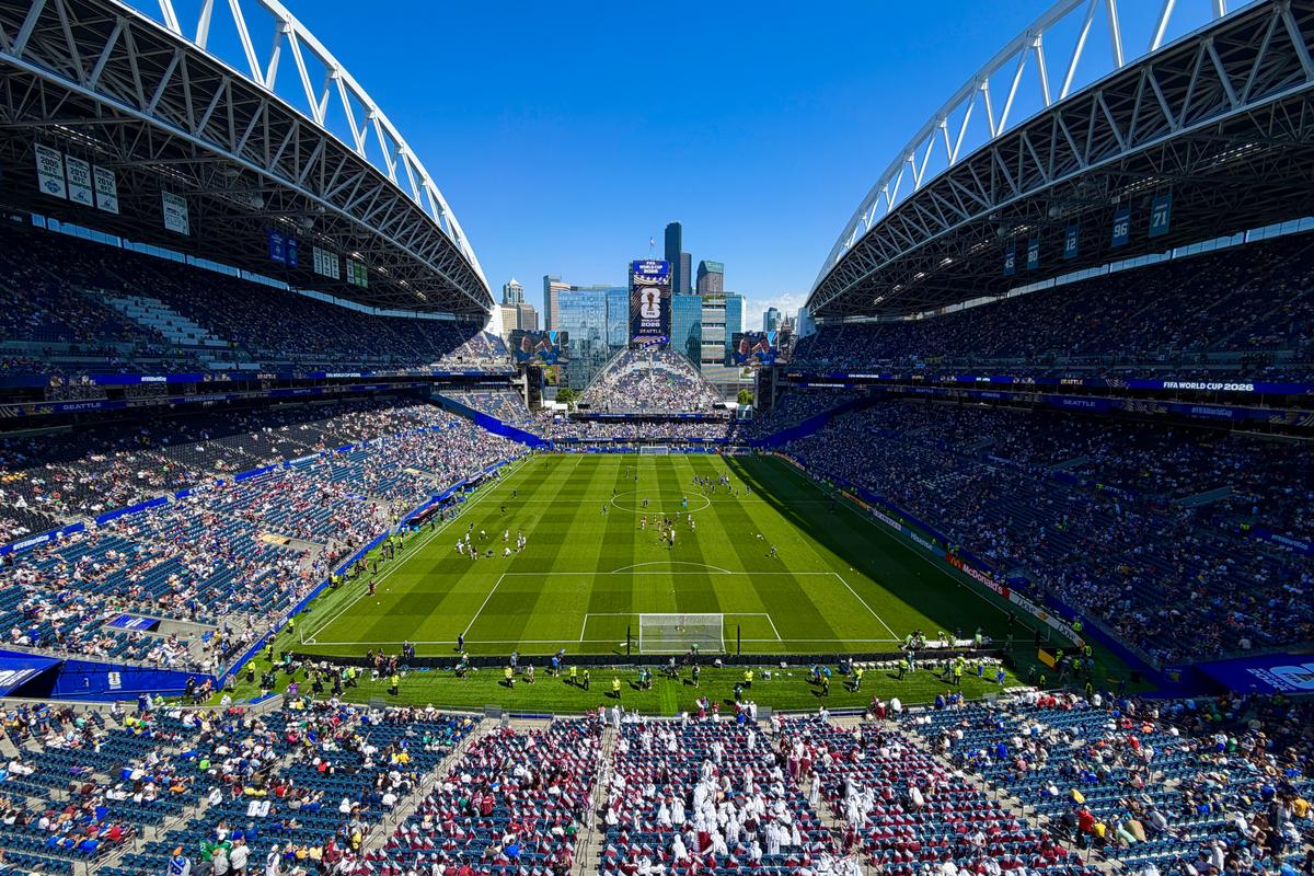 Imagini cu stadionul din Seattle