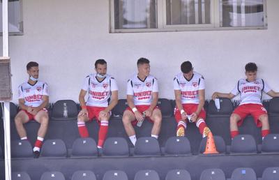 COVID-19. Ultimele detalii despre bolnavii de la Dinamo: „Mai sunt doi jucători în spital, plus maseurul”