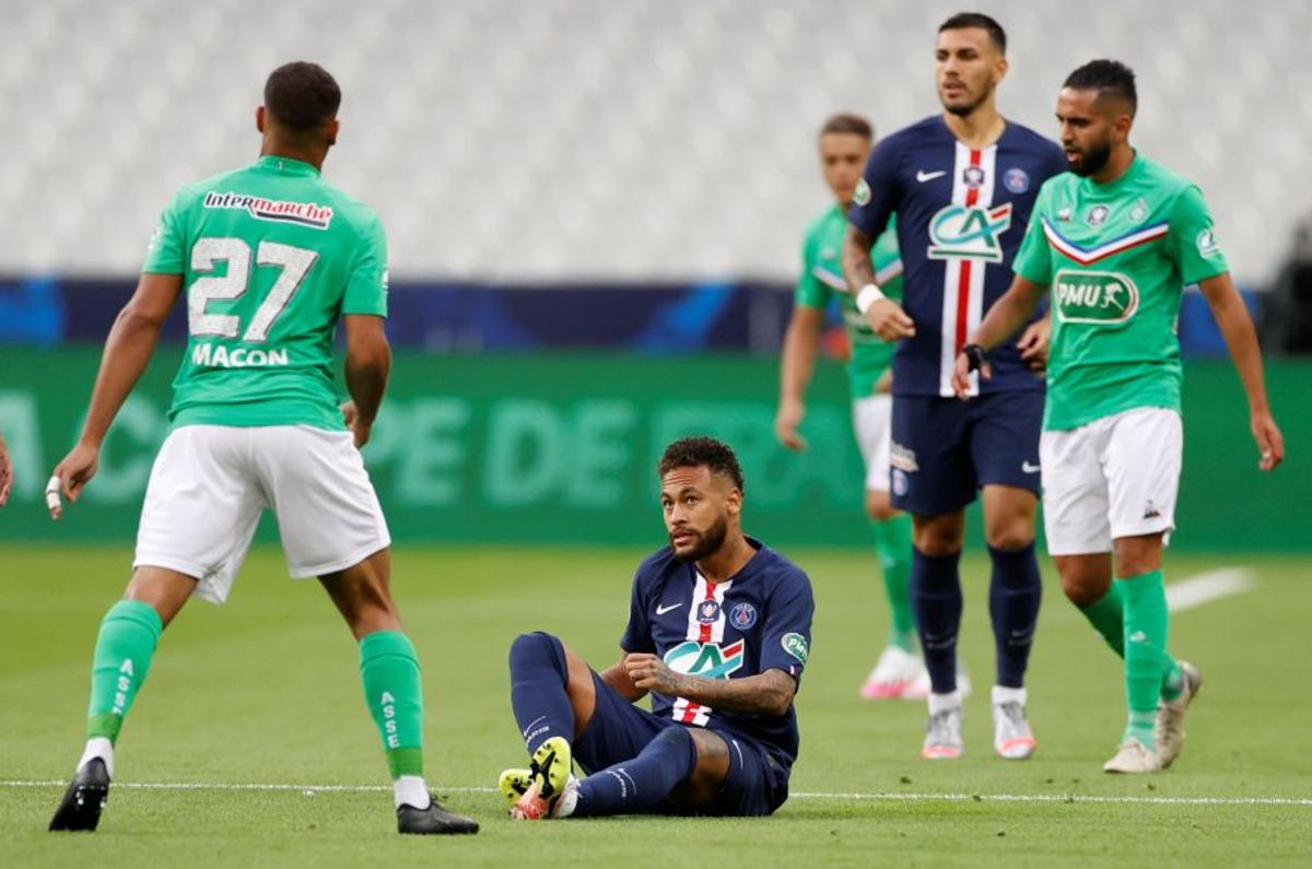 PSG - St. Etienne 1-0 » VIDEO+FOTO Neymar aduce victoria parizienilor în finala Cupei Franței! 5.000 de spectatori pe Stade de France + Mbappe, în cârje după o accidentare serioasă