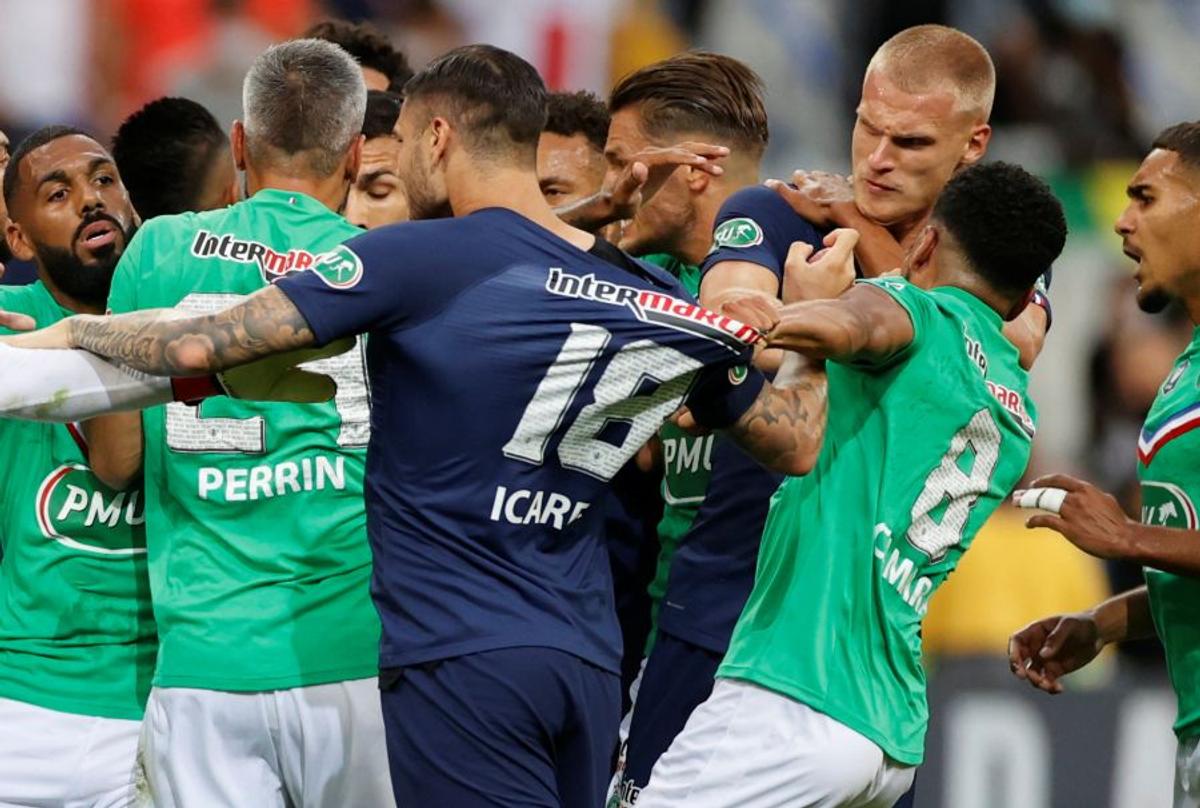 Blestemul FIFA » Cine apare pe coperta popularului videogame are ghinion!