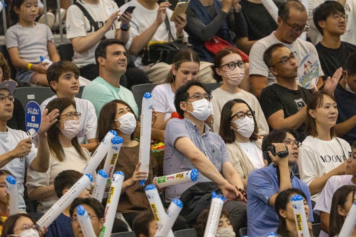 David Popovici, reacție plină de umor după calificarea în finală la 200 m liber + detaliul interesant remarcat la Fukuoka: „Nu știu de ce o fac japonezii așa”