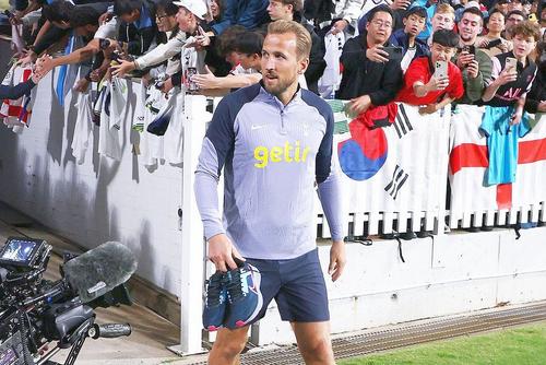 Viitorul lui Harry Kane pare decis. Foto: Instagram