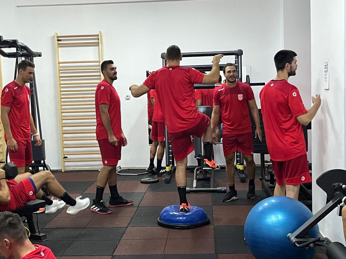 „Dulăii” s-au reunit pentru un nou sezon