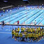 Înotătorii australieni și ritualul lor din La Defense Arena FOTO Raed Krishan