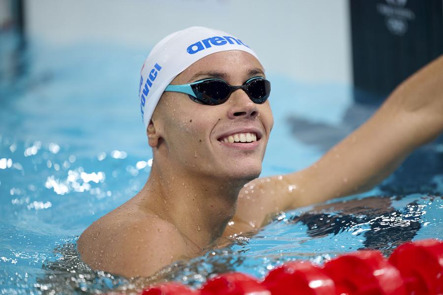 David Popovici la antrenamente în La Defense Arena FOTO Raed Krishan Ritualul australienilor în La Defense Arena + David Popovici își continuă antrenamentele la Paris