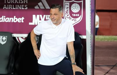 Mirel Rădoi a vrut să-l dea afară de la Craiova, dar conducerea nici nu a vrut să audă: jucătorul mai are contract până în 2028!