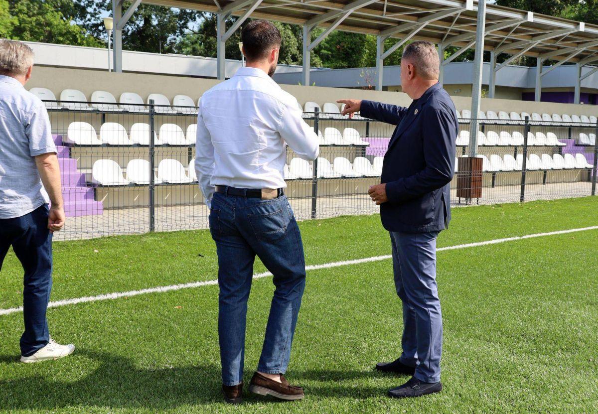 Noul complex sportiv de la Pitești: imagini cu baza construită în Parcul Ștrand, aproape de „Maracana piteșteană” a marelui Dobrin