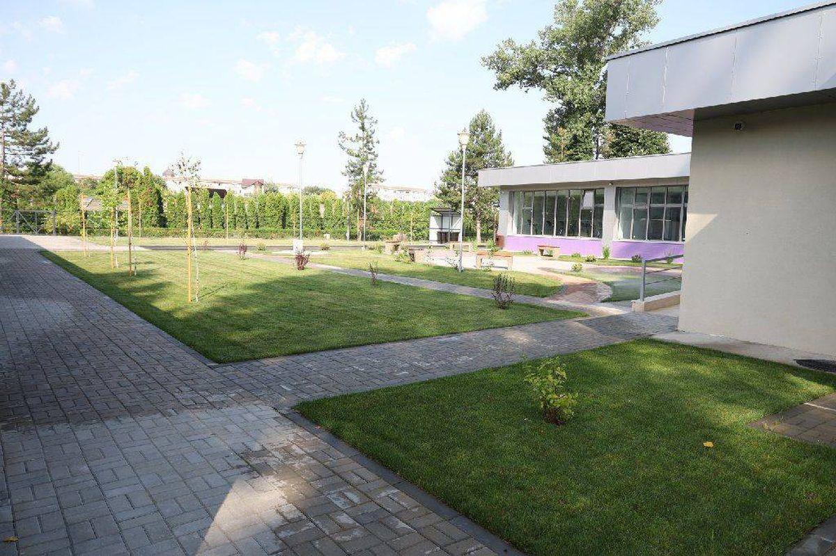Stadion, nu, complex sportiv, da! Baza de 3,7 milioane de lei a fost inaugurată azi în orașul din România » Cine a finanțat proiectul