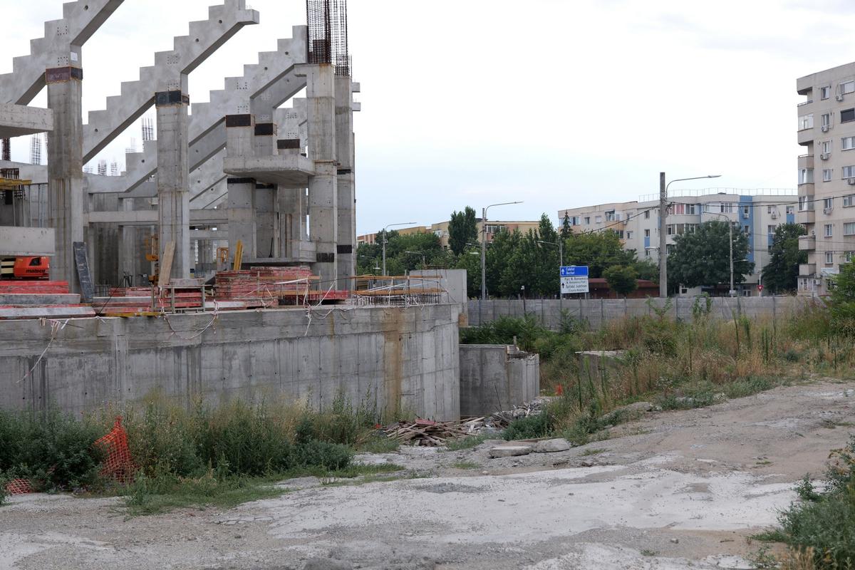 Continuă șantierul la a doua cea mai mare Sală Polivalentă din România