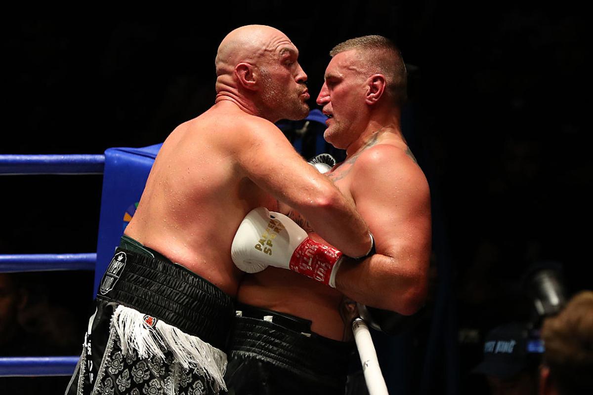 Tyson Fury a câștigat lupta controversată din Thailanda » Evenimentul nu a fost televizat, dar imaginile au fost „scăpate” pe internet