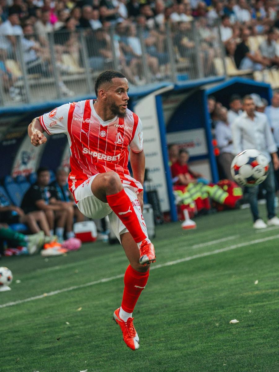 Dinamo a oficializat plecarea lui Maxime Sivis / Foto: Facebook Dinamo Dinamo a anunțat 5 plecări dintr-un foc cu o zi înaintea derby-ului cu Craiova
