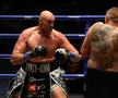 Tyson Fury a câștigat lupta controversată din Thailanda » Evenimentul nu a fost televizat, dar imaginile au fost „scăpate” pe internet