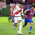 Andrei Rațiu, în acțiune contra lui Crystal Palace // foto: Guliver/gettyimages