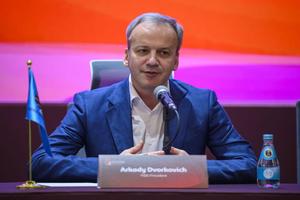 Federația Internațională de Șah a rămas fără președinte, după ce acesta a fost sancționat de Uniunea Europeană