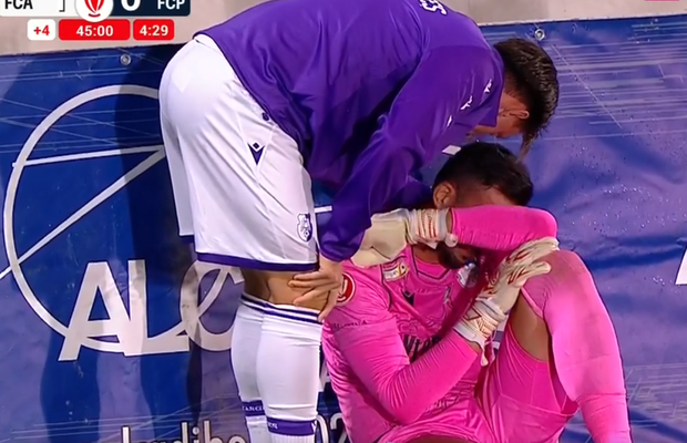 3 detalii de la FC Argeș - Petrolul » S-a accidentat și a izbucnit în lacrimi la marginea terenului