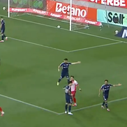Joao Lameira a cerut fault înaintea golului de 1-2 din UTA - Oțelul / FOTO: Prima Sport 1