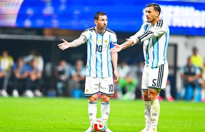 Amicul Paredes a „scăpat porumbelul” în legătură cu Leo Messi